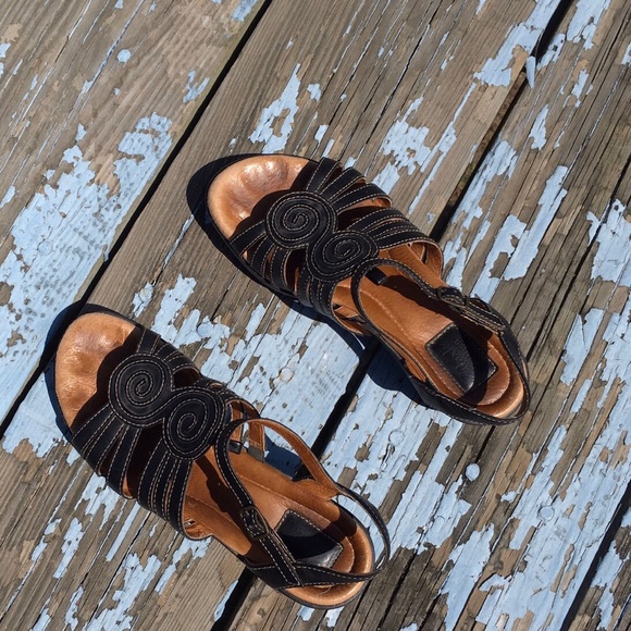 clarks vintage sandals